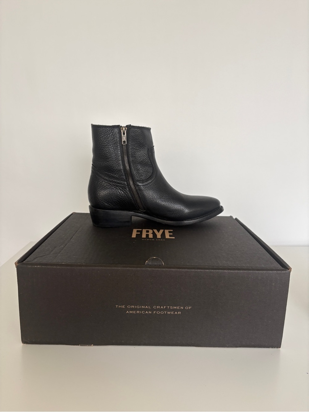 Frye Black Billy Boot Leather Ankle Boot - Picture 5 of 12